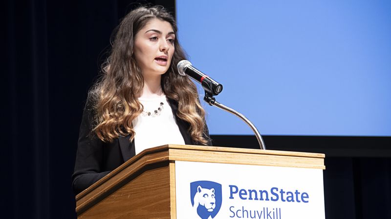 Lillian Stoyer speaking at the LionLaunch Business Plan Competition