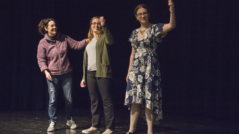 Cathy Fiorillo instructs students