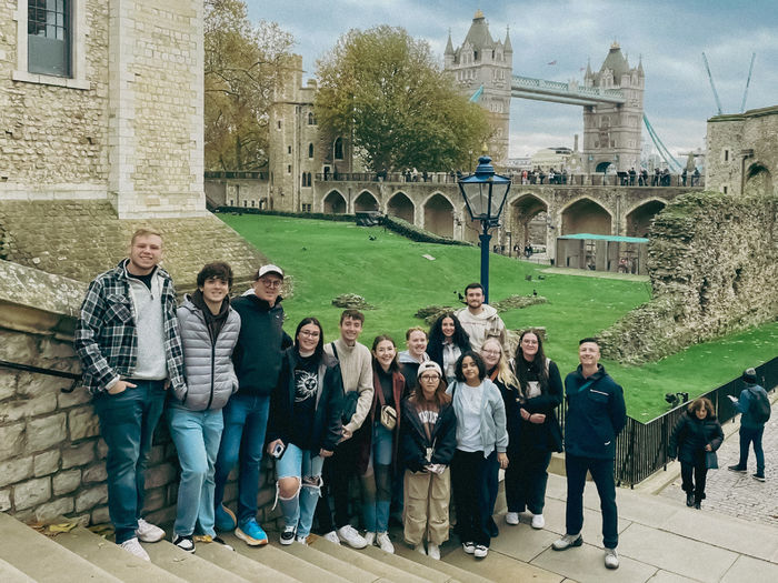 CRIMJ 499 students standing in front of London's Tower Bridge.