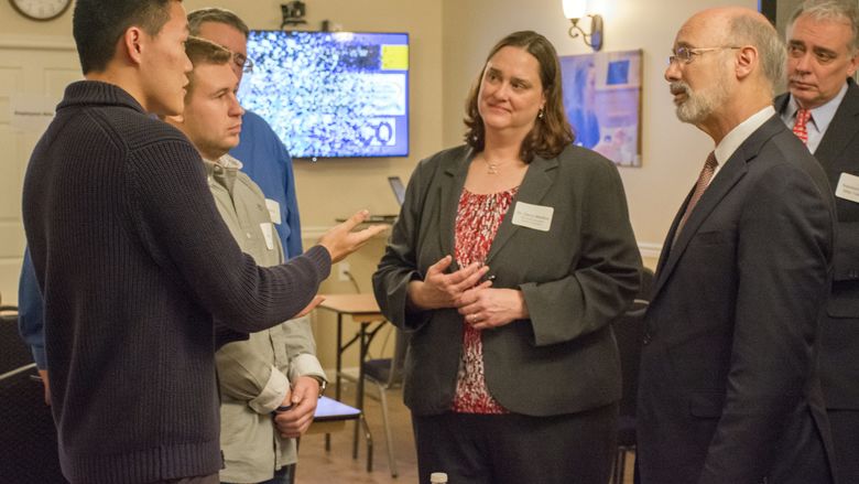 Wolf chats with students, faculty at Penn State Schuylkill